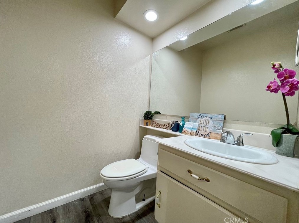 1908 5th St, Ontario CA  91764-2303 exterior