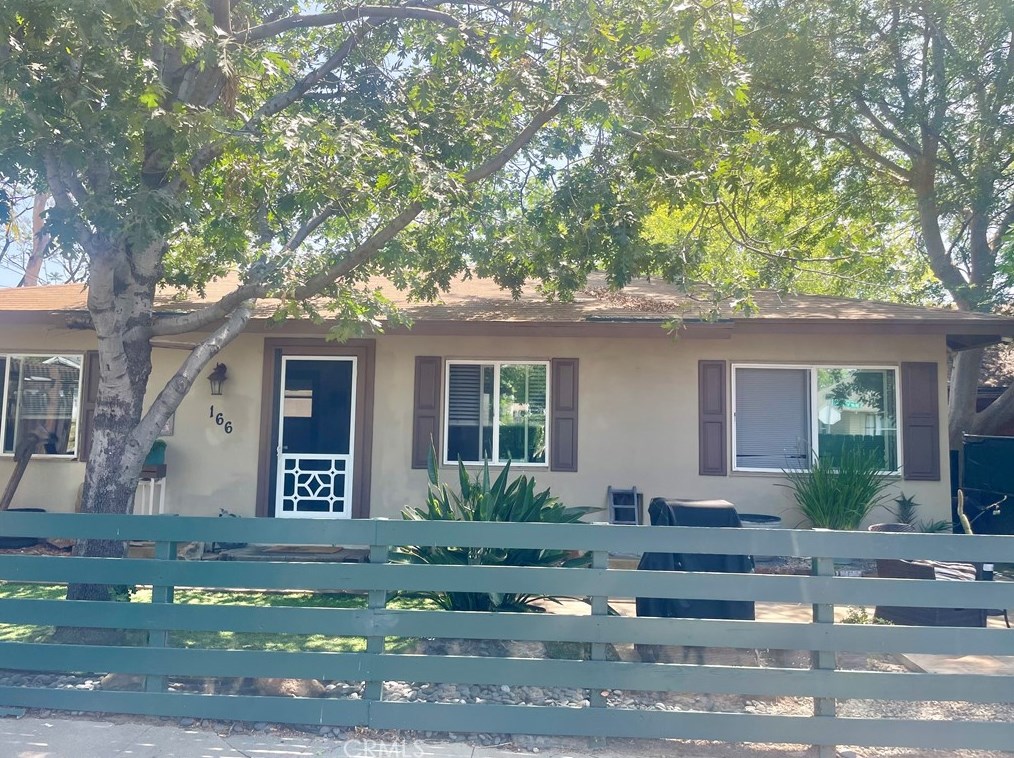 166 Mar Vista Ave, Pasadena, CA 91106-1445