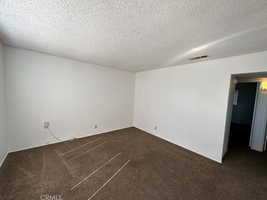 2198 Avenida Estrada, Hemet CA  92545-2516 exterior