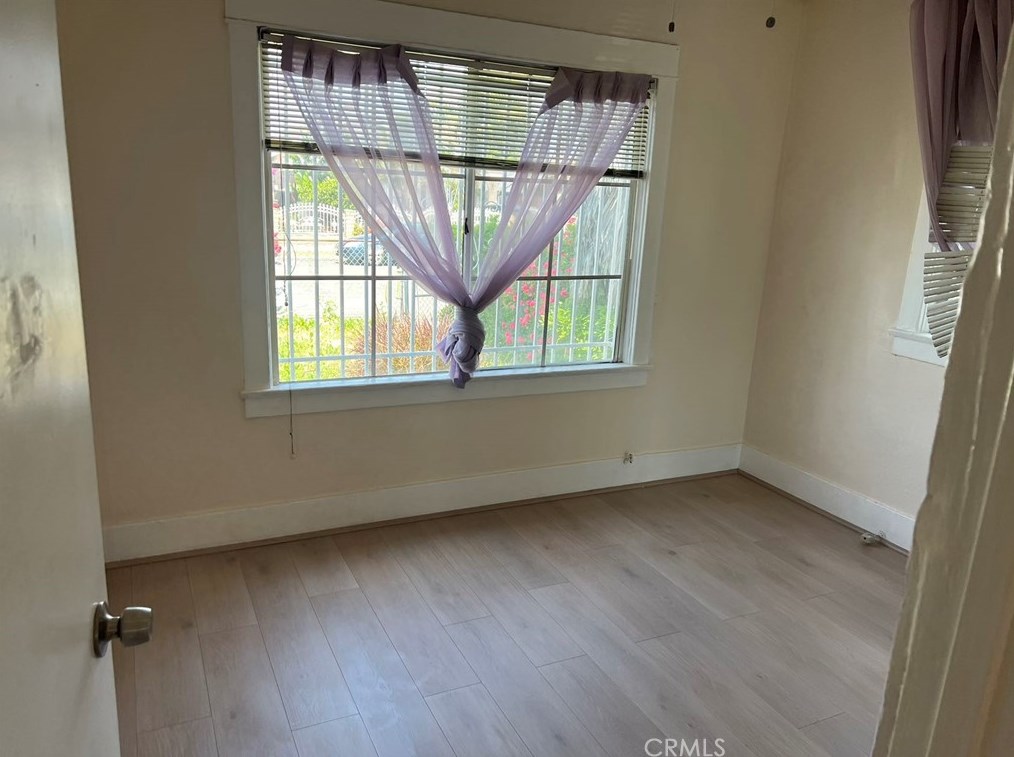 1146 89 St, Los Angeles CA  90003-3509 exterior