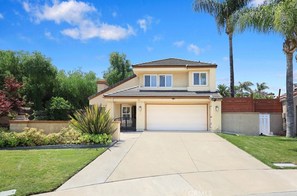 15 Ravencrest Cir, Pomona, CA 91766-4854