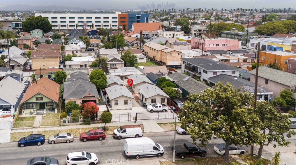 821 W 62nd St, Los Angeles, CA 90044