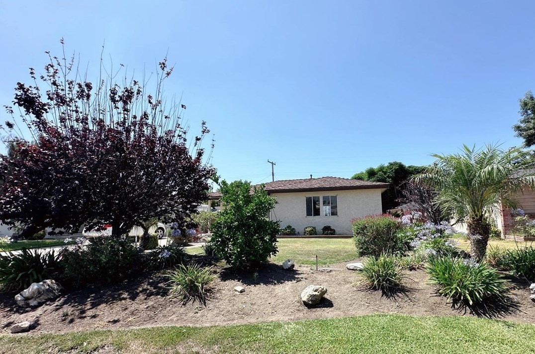 16734 E Devanah St, Covina, CA 91722