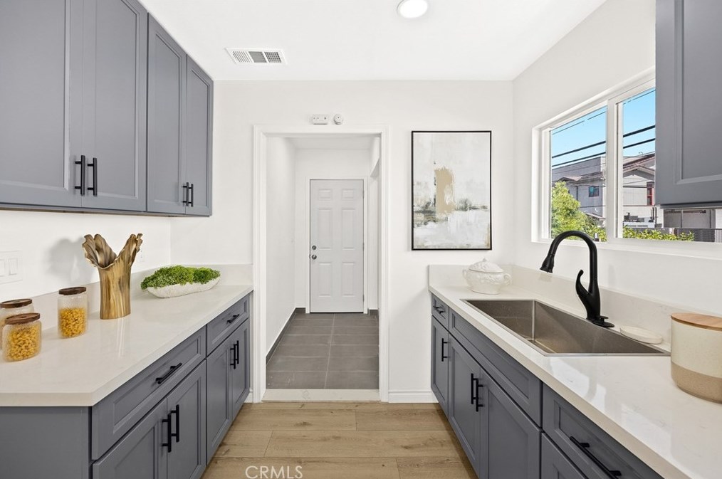 1956 Isabella Ave, Monterey Park CA  91754-5532 exterior