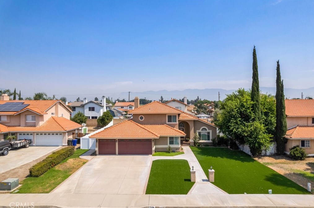 1014 Jackson St, Rialto, CA 92376-3766