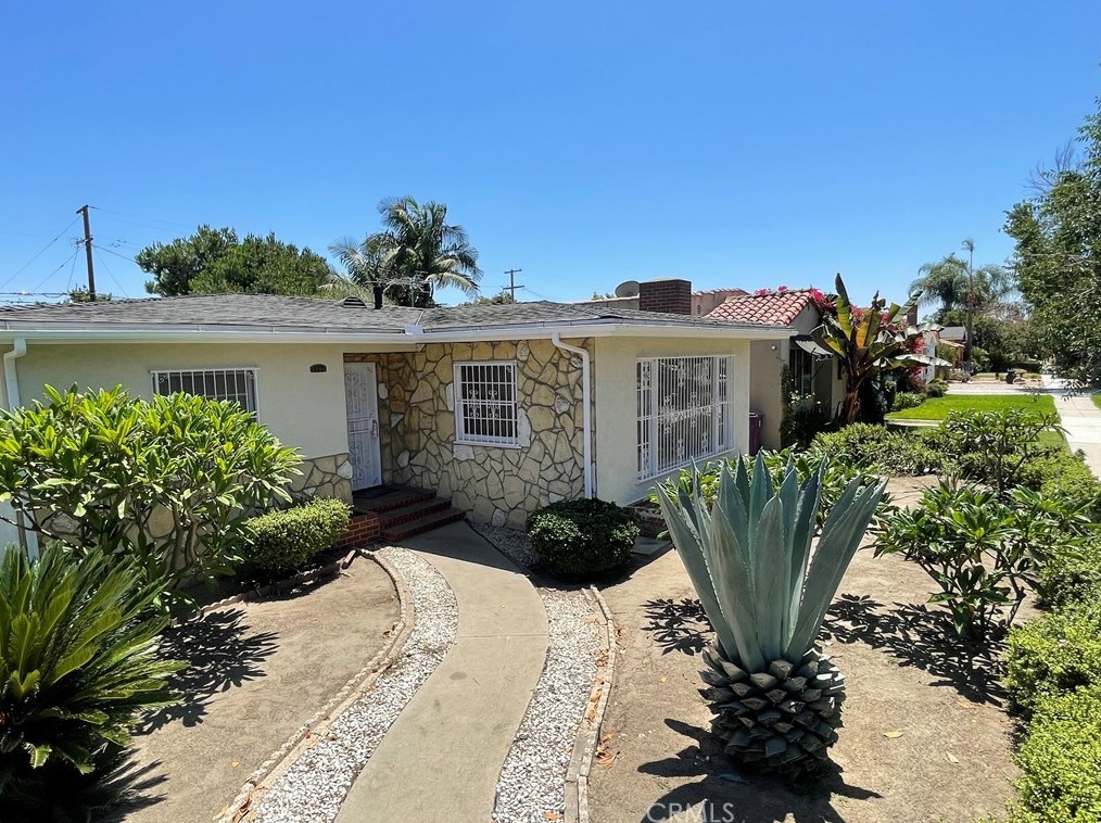 2790 Maine Ave, Long Beach, CA 90806