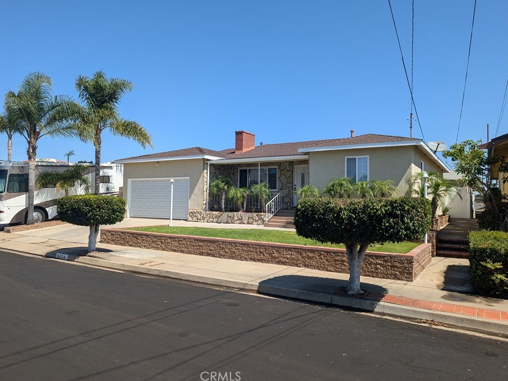 6254 Viewpoint Dr, San Diego, CA 92139