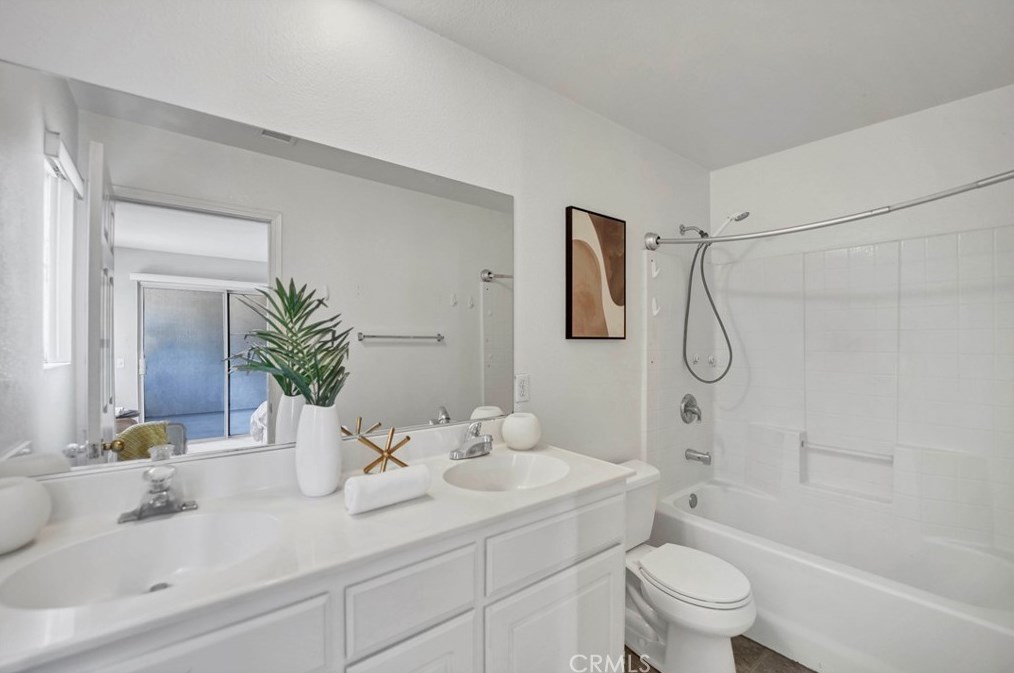 861 Turner Ave, Ontario CA  91764-4839 exterior