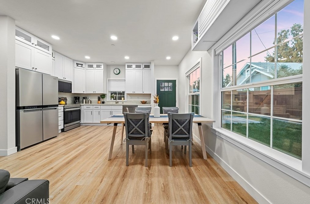 7733 Friends Ave, Whittier CA  90602-1405 exterior