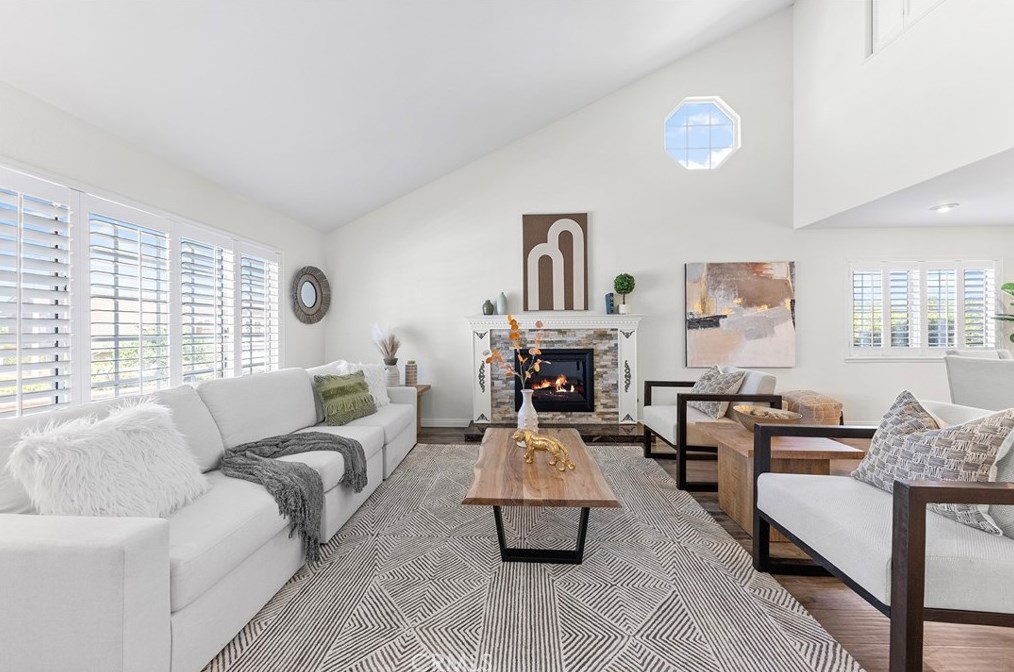 1455 Deerfoot Dr, Pomona, CA 91765