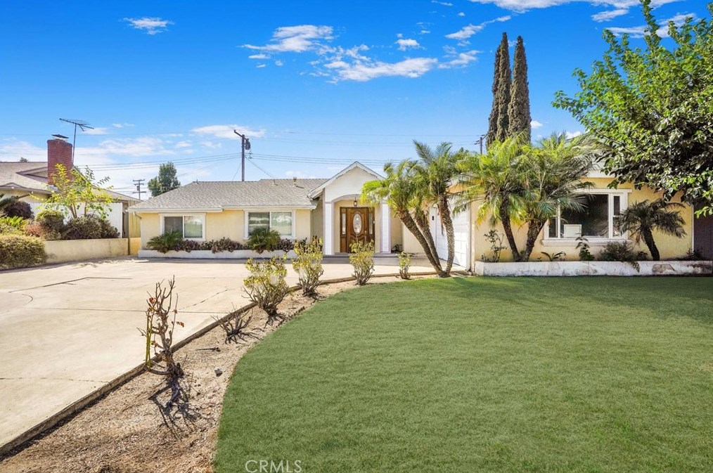 2937 Hemlock Pl, Fullerton, CA 92835