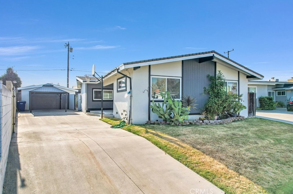 13515 Brazo Rd, La Mirada, CA 90638