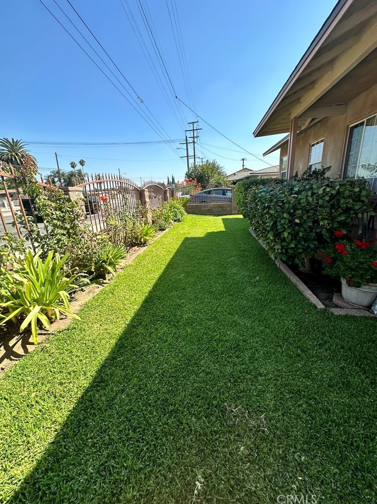 4459 N Irwindale Ave, Covina, CA 91722