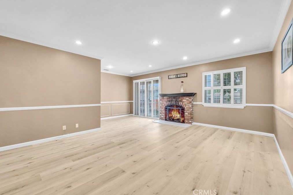 139 N Vecino Ave, Glendora, CA 91741