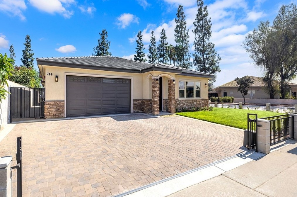 744 Glendora Ave, West Covina, CA 91790-3706