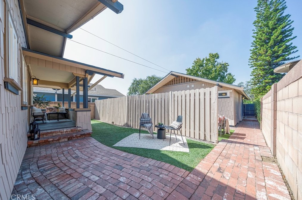 218 Wabash Ave, Glendora CA  91741-0026 exterior