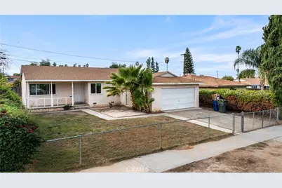 2854 Blackstone Avenue, Riverside, CA 92504 - Photo 1