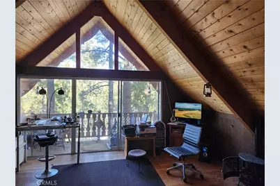 5464 Lone Pine Canyon Road, Wrightwood, CA 92397 - Photo 4