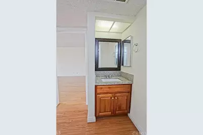 933 New Depot Street, Los Angeles, CA 90012 - Photo 26