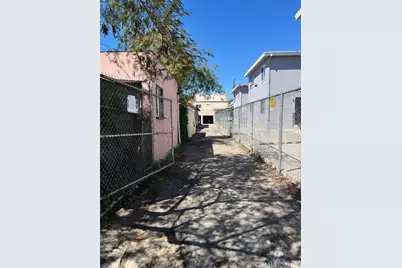 3361 Fletcher Dr, Los Angeles, CA 90065 - Photo 6