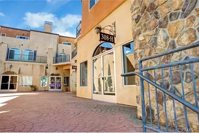 308 S 1st Avenue #H, Arcadia, CA 91006 - Photo 2