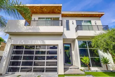 737 N Cherokee Avenue, Los Angeles, CA 90038 - Photo 2