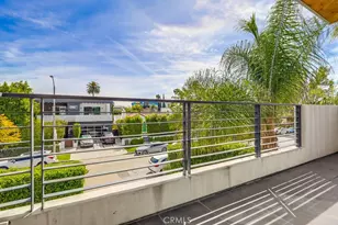 737 N Cherokee Ave, Los Angeles, CA 90038 - Photo 38