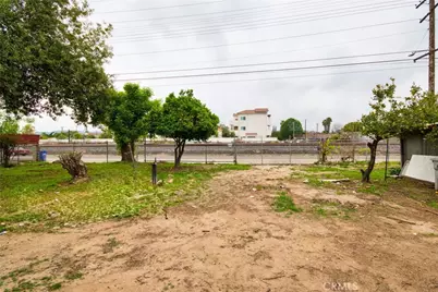 115 S Myrtle Ave, Pomona, CA 91766 - Photo 12