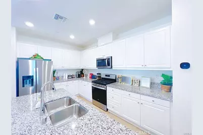 3410 E Foxglove Way, Ontario, CA 91761 - Photo 2