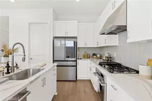 236 Lily Loop, Irvine, CA 92618 - Photo 8