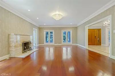 434 S Irving Boulevard, Los Angeles, CA 90020 - Photo 20