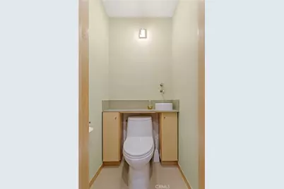 434 S Irving Boulevard, Los Angeles, CA 90020 - Photo 60