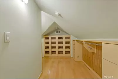 434 S Irving Boulevard, Los Angeles, CA 90020 - Photo 44