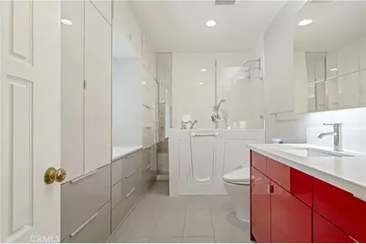 434 S Irving Boulevard, Los Angeles, CA 90020 - Photo 36