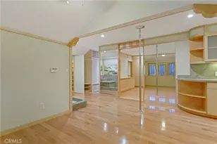 434 S Irving Blvd, Los Angeles, CA 90020 - Photo 42