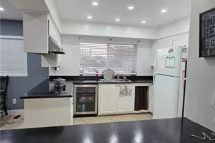 11815 Arliss Way, Grand Terrace, CA 92313 - Photo 6