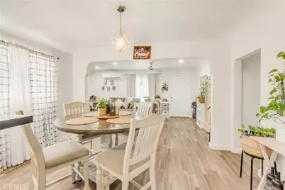 764 W 107th Street, Los Angeles, CA 90044 - Photo 14