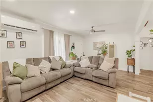 764 W 107th St, Los Angeles, CA 90044 - Photo 12