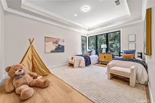 330 Arbolada Dr, Arcadia, CA 91006 - Photo 40
