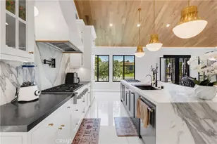 9509 Downey Ave, Downey, CA 90240 - Photo 14