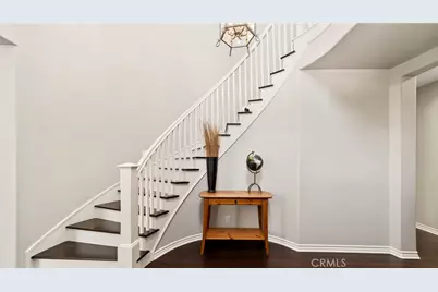 637 Chaparral Court, Altadena, CA 91001 - Photo 2