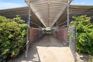 12605 Kagel Canyon Rd, Sylmar, CA 91342 - Photo 30