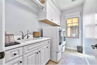 57 Statuary, Irvine, CA 92620 - Photo 54