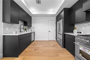 6050 E Burwood Ave, Los Angeles, CA 90042 - Photo 26