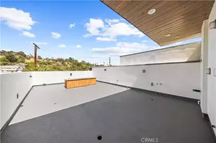 6050 E Burwood Ave, Los Angeles, CA 90042 - Photo 52