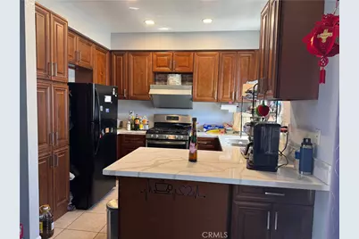 372 Park Shadow Court #44, Baldwin Park, CA 91706 - Photo 6