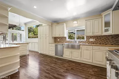 1025 E San Jose Avenue, Burbank, CA 91501 - Photo 24