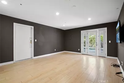 1025 E San Jose Avenue, Burbank, CA 91501 - Photo 52