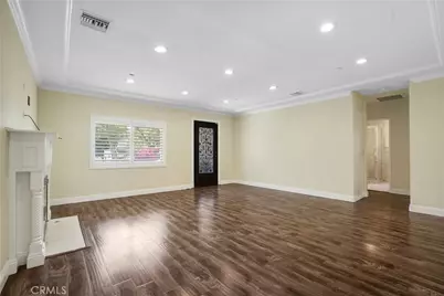 1025 E San Jose Avenue, Burbank, CA 91501 - Photo 12