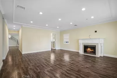 1025 E San Jose Avenue, Burbank, CA 91501 - Photo 10